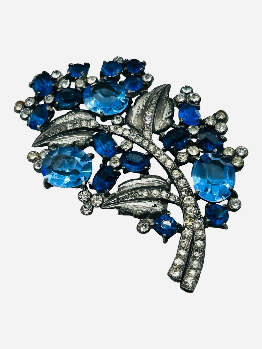 Vintage 1930’s Sapphire Rhinestone Gunmetal Leaf and Flower Pot Metal Brooch - Picture 4 of 6